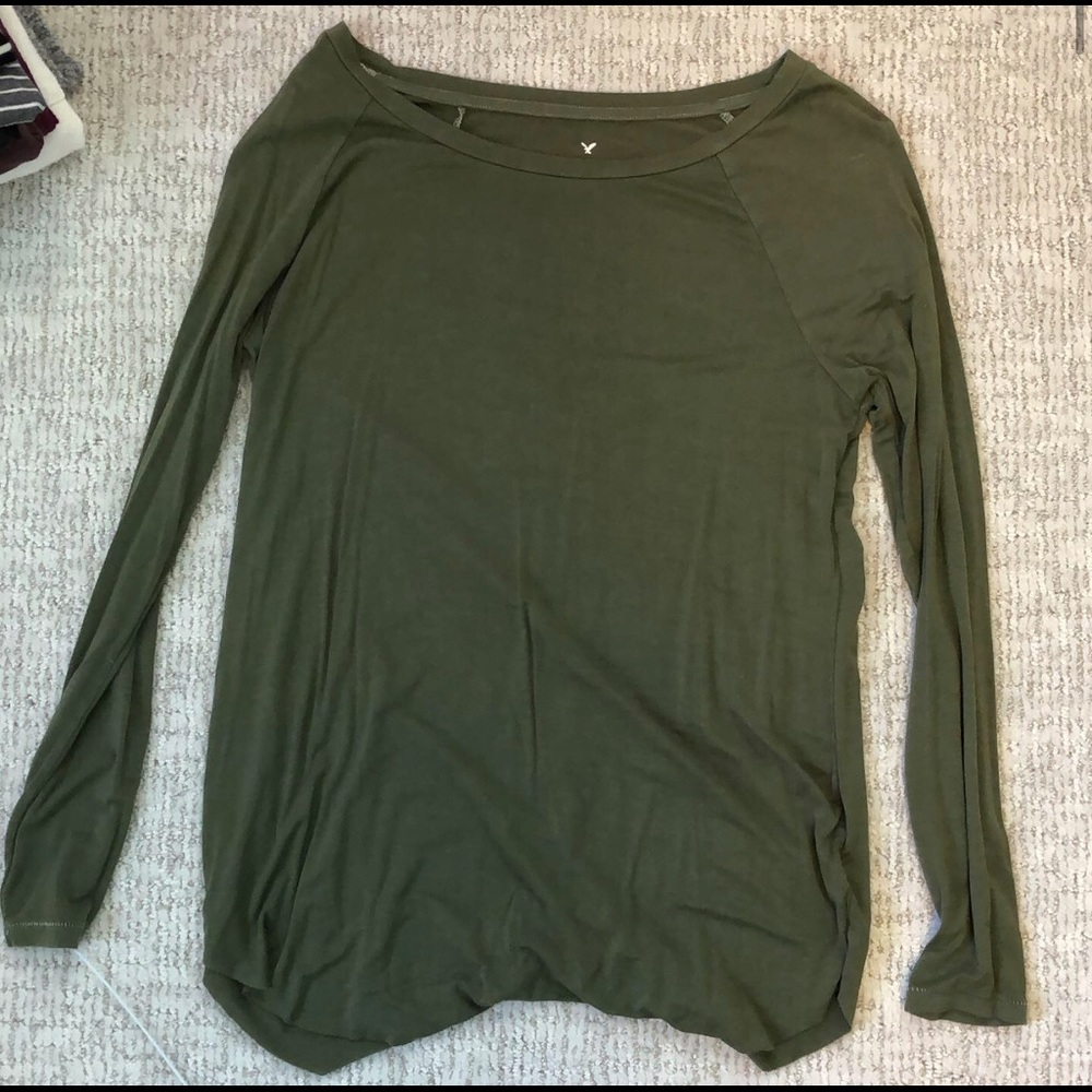 American Eagle long sleeve